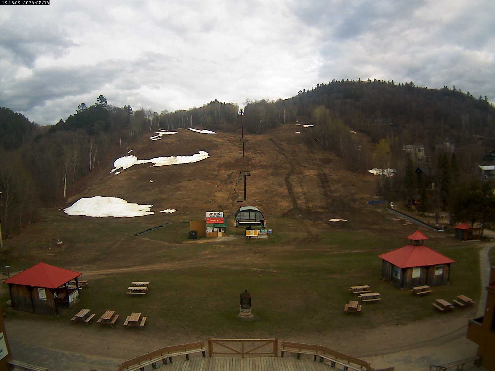 Mont Ste Marie Base Webcam