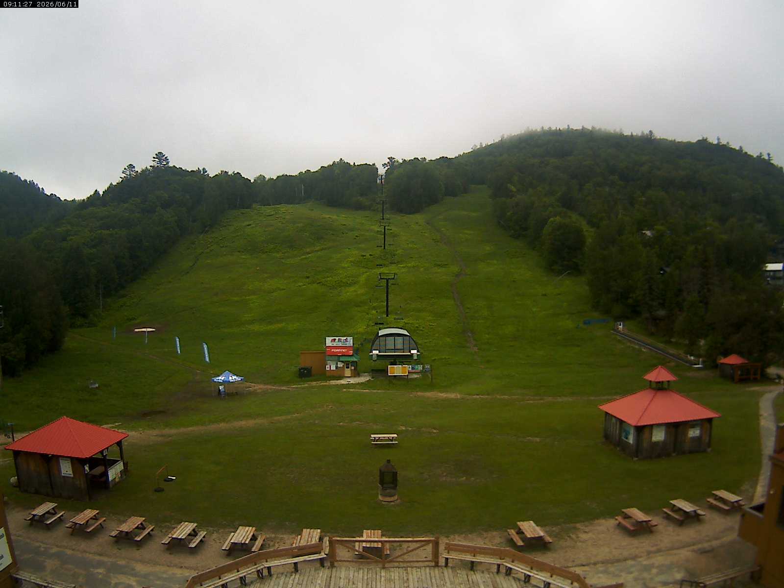 Mont Ste Marie Base Webcam