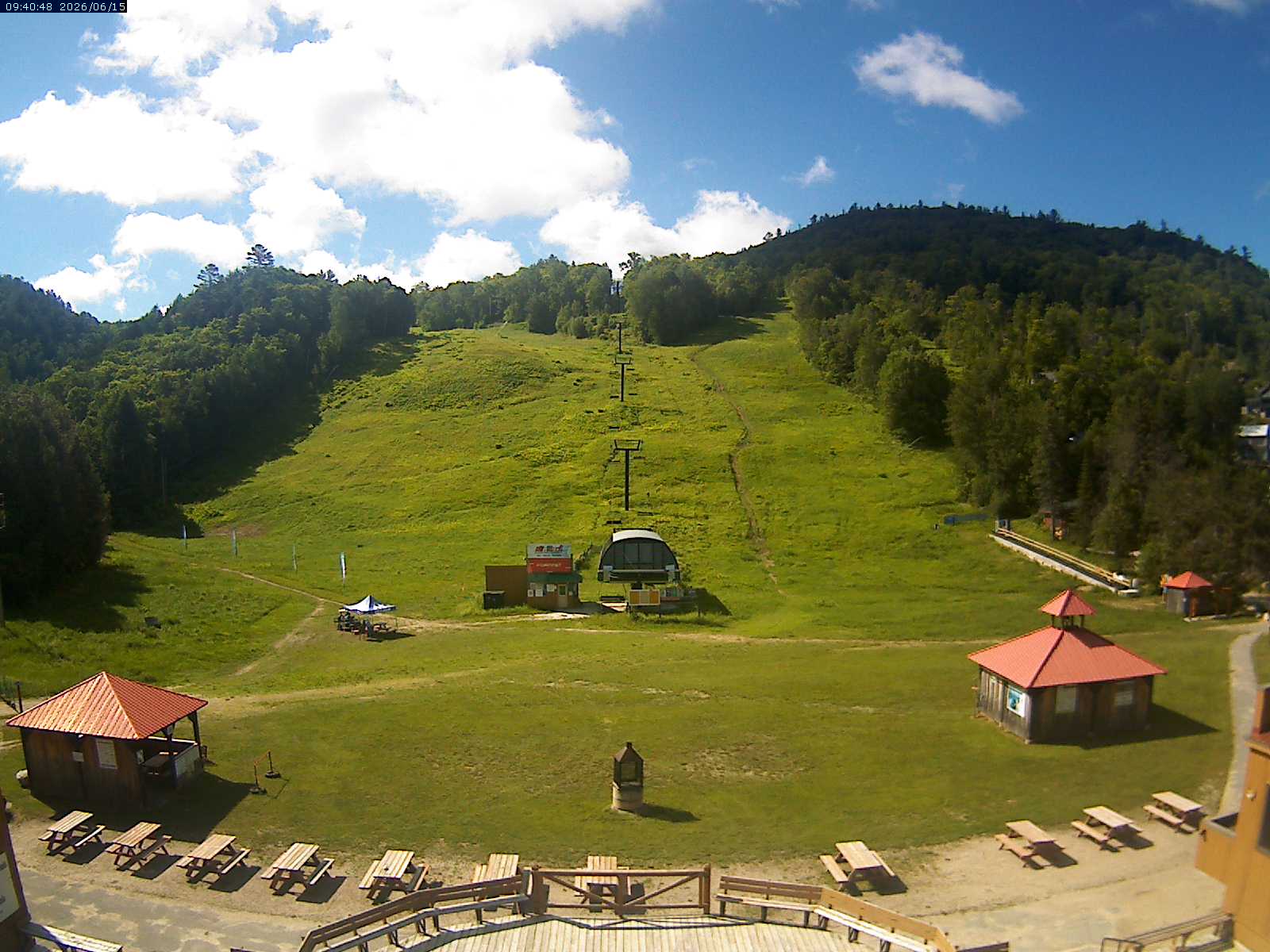 Mont Ste Marie Base Webcam