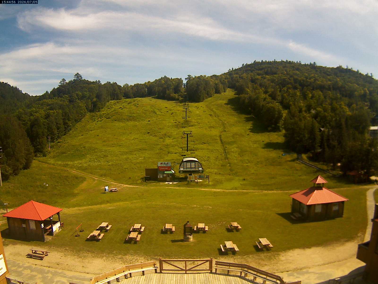 Mont Ste Marie Base Webcam