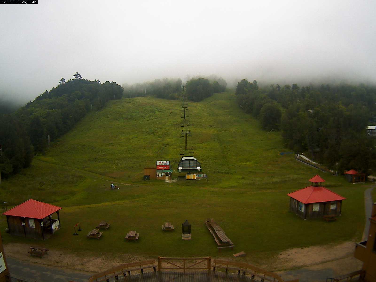 Mont Ste Marie Base Webcam