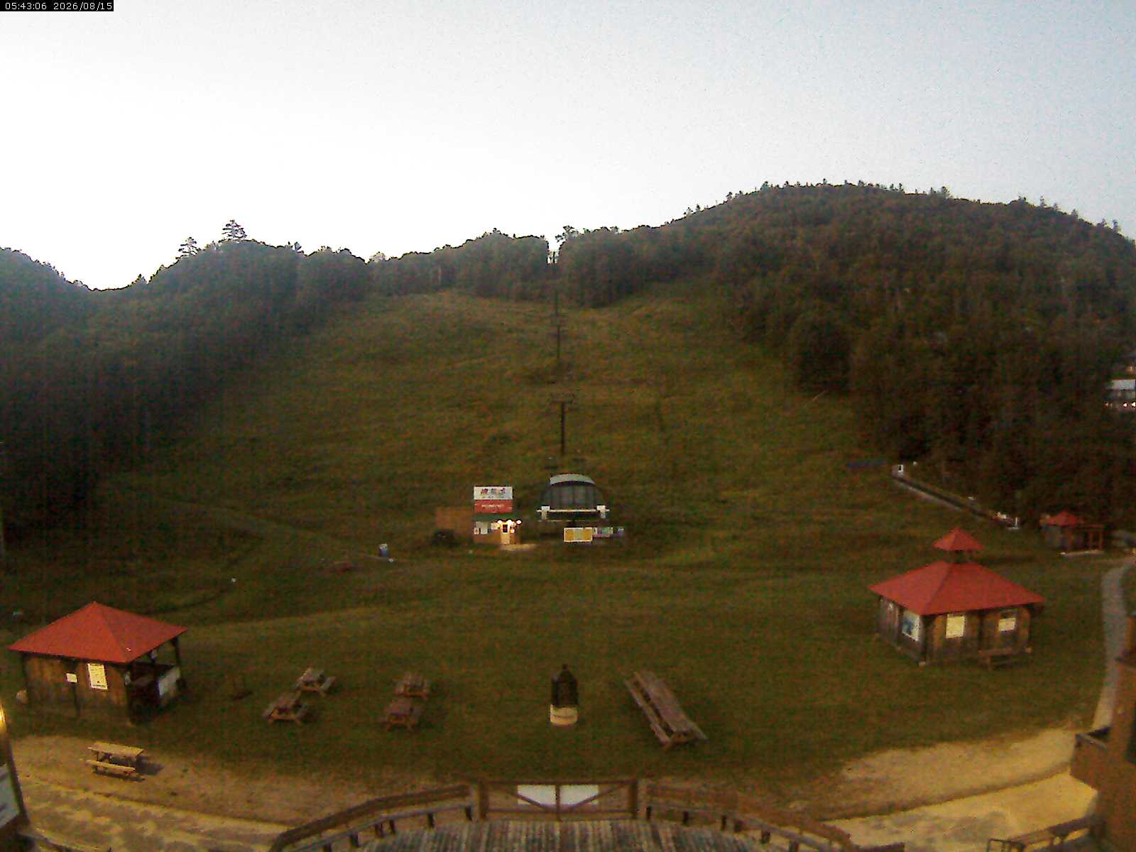 Mont Ste Marie Base Webcam