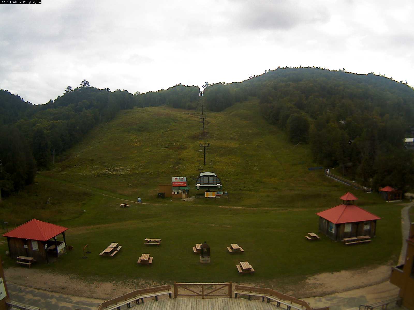Mont Ste Marie Base Webcam