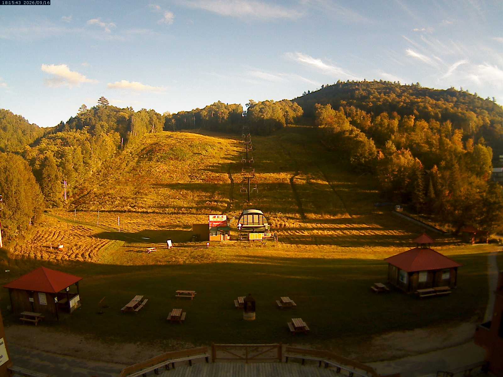 Mont Ste Marie Base Webcam